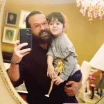 هومن سیدی: دخترم من رو هومن صدا میزنه … امروز با یه صدای بلند بهم گفت بابا روزت مبارک و…من ….