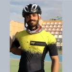 شکستن رکورد گینس توسط اسکیت‌سوار سنندجی